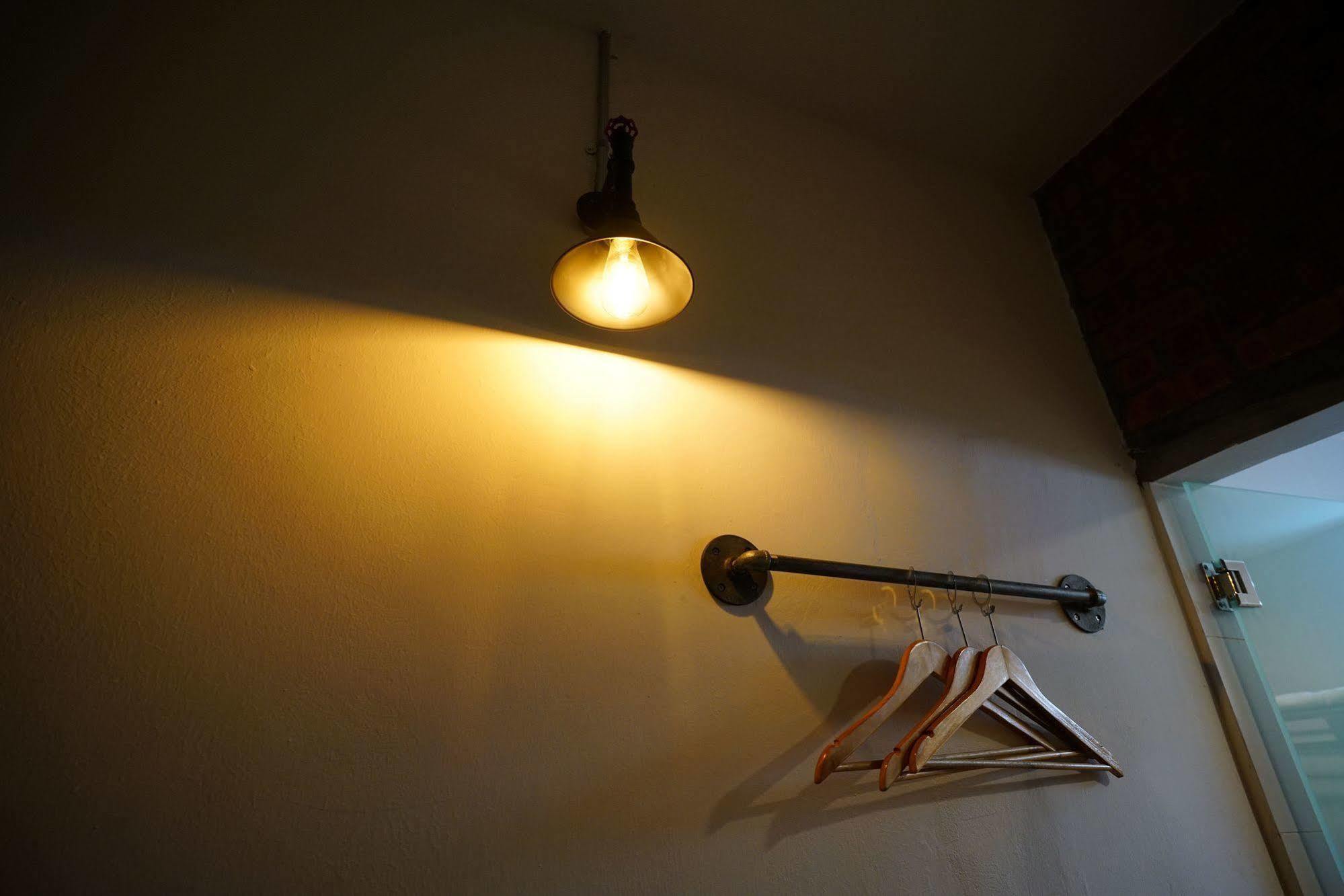 Brick Box Hotel @ Oldtown Ипох Екстериор снимка